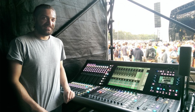 Johnny Kierle with SSL Live at WOMAD 2014_web