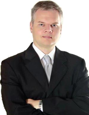Luciano Zorzal, consultor,