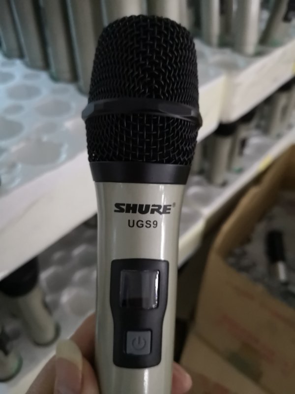 Counterfeit Shure Microphone