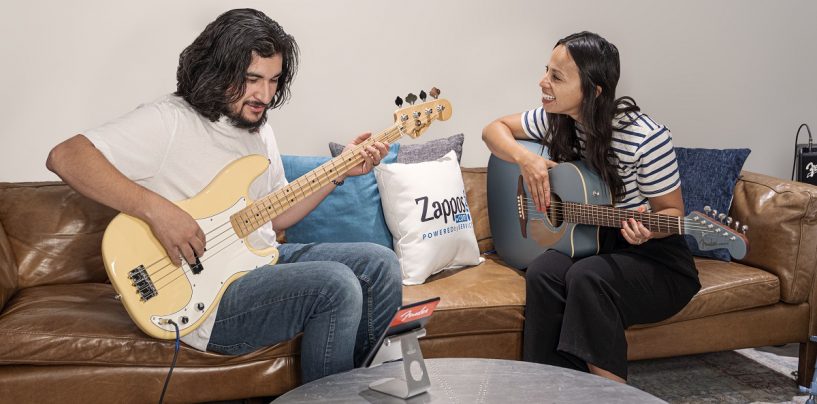 Zappos y Fender se unen por “Strum for the Sole”
