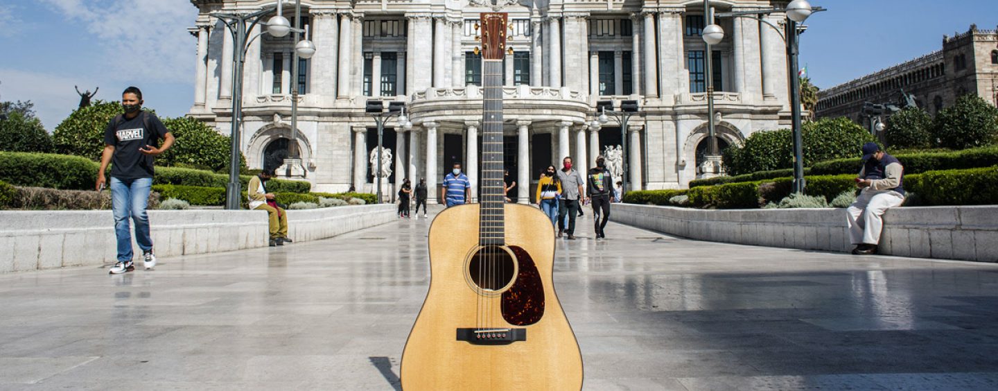 México: Martin Guitar presenta sitio en español