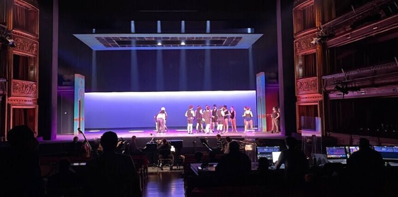España: Teatro de la Zarzuela equipado con luces Ghibli y Levante-S de Ayrton