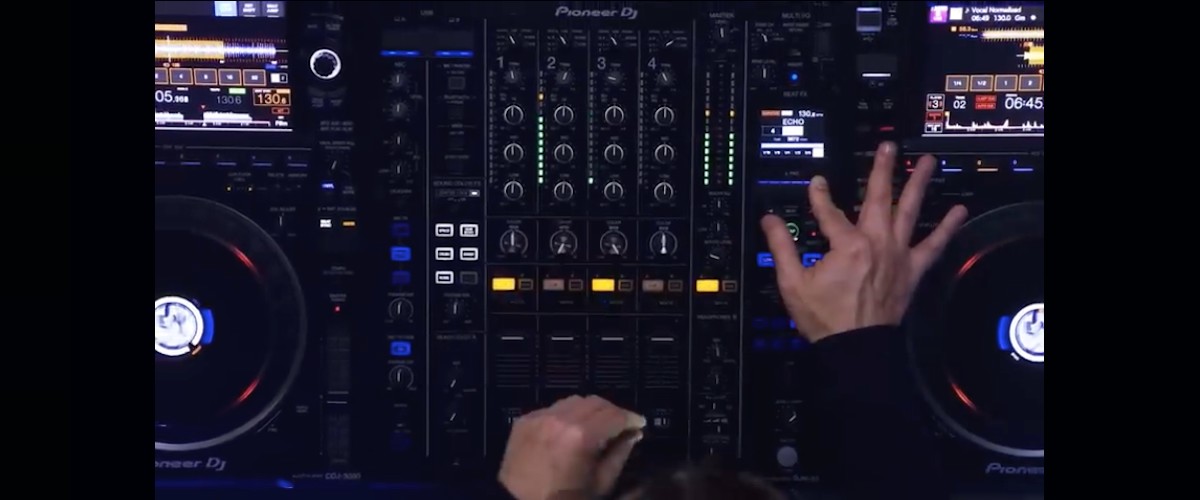 Pioneer DJ DJM-A9 1200x500