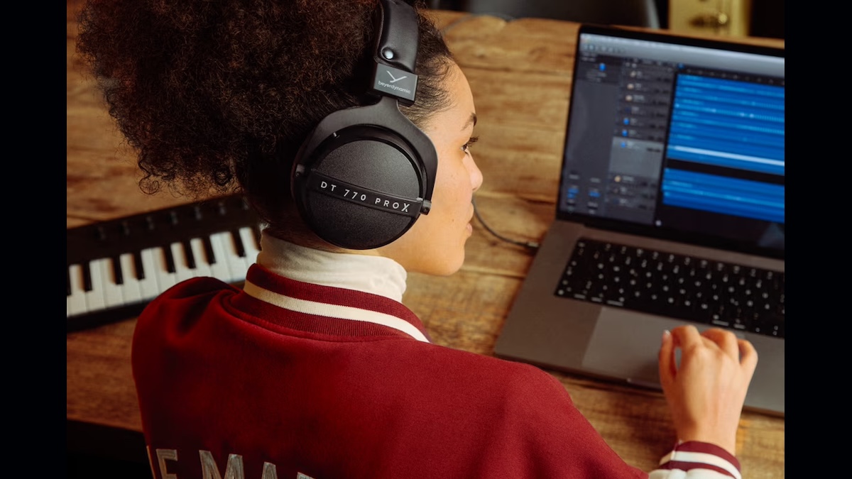 beyerdynamic dt 770 pro x 1200x675