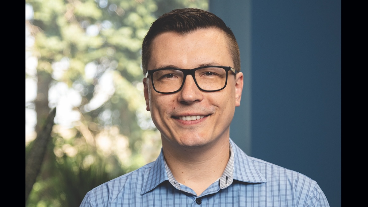 samson mike 1200x675