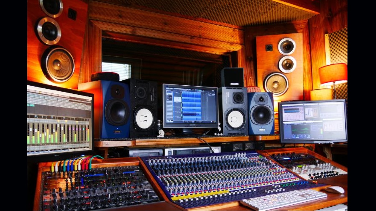 monitor estudio 1200x675