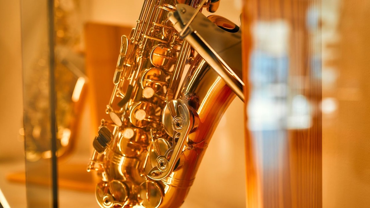 músicos instrumentos metal 1200x675