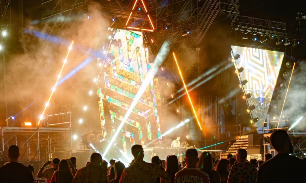 cameo summer 1200x675