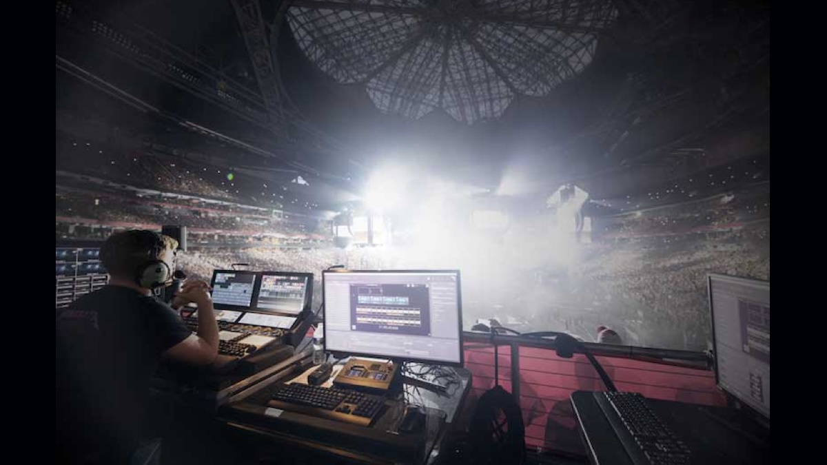 pixera metallica 1200x675
